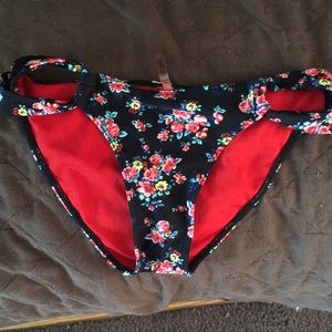 Bathing suit bottoms